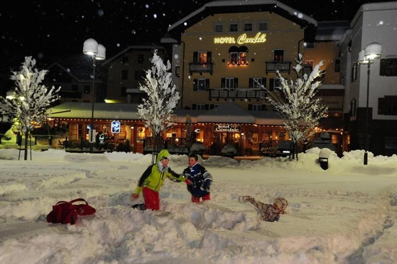 Hotel Cevedale Living Romance Hotel โกโกโล ภายนอก รูปภาพ