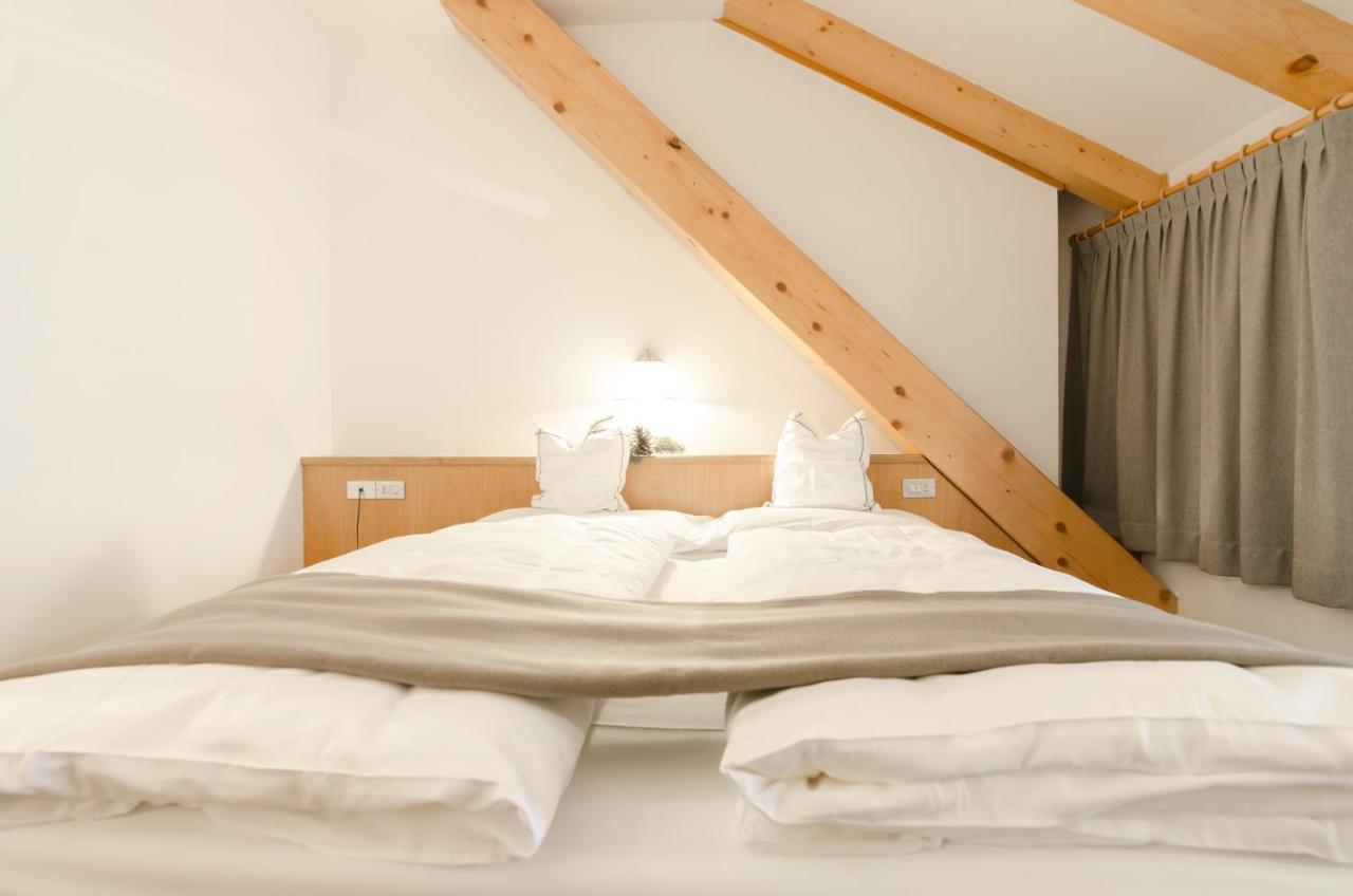 Hotel Cevedale Living Romance Hotel โกโกโล ภายนอก รูปภาพ